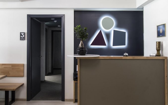 Receptie van Hotel Be My Guest Athens