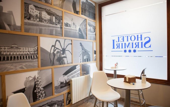 Eetzaal van Hotel Sirimiri in Bilbao