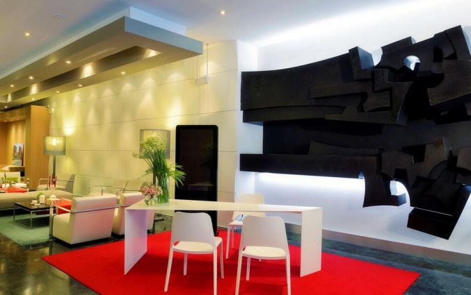 Lobby van NH Collection Villa de Bilbao