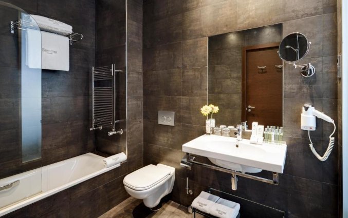 Badkamer van Hotel Sercotel Coliseo in Bilbao