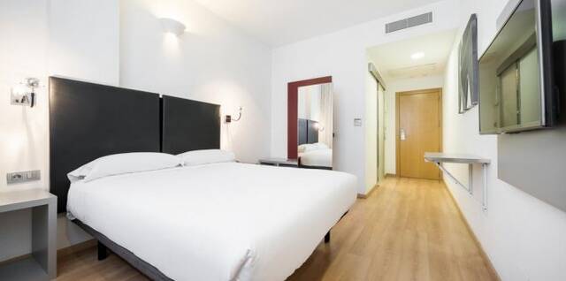 Tweepersoonskamer van Hotel Ilunion Aqua 3 in Valencia