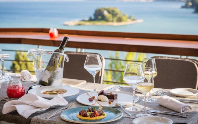 Veranda restaurant Corfu PAlace