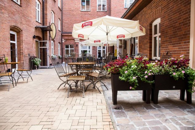 Terras van Hotel Maksymilian in Krakau