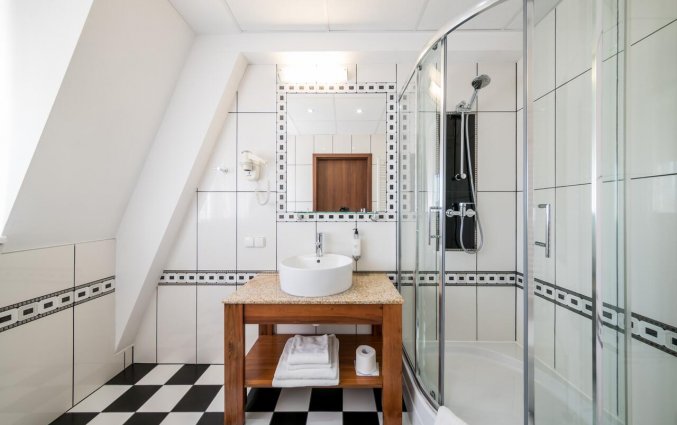 Badkamer van Hotel Piast in Wrocław