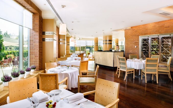 Eetzaal van Hotel Regent in Warschau