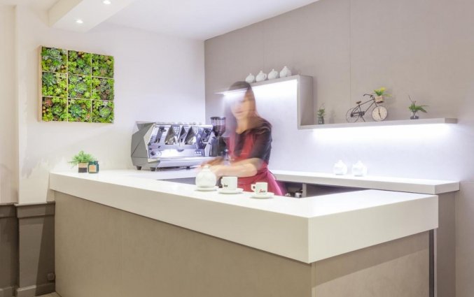 Koffiebar bij Best Quality Hotel Dock Milano