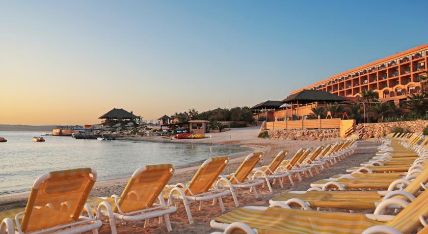 Resort The Ramla Bay