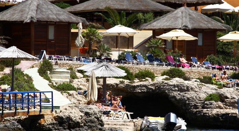 Resort The Ramla Bay