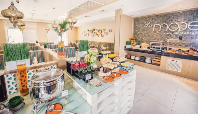 Restaurant MENA Plaza Hotel Albarsha Dubai