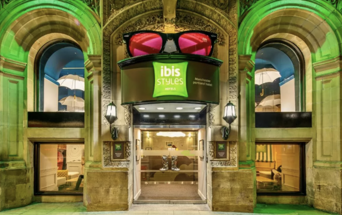 Vooraanzicht van Hotel ibis Styles Manchester Portland