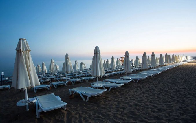 Privéstrand van Resort & Spa Water Side