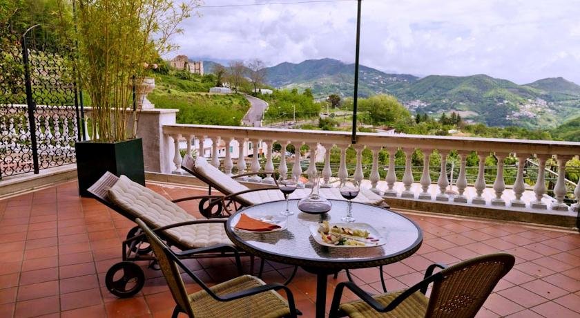 Hotel Scapolatiello in den H&uuml;geln