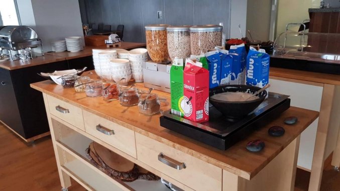 Buffet bij Stracta Hella