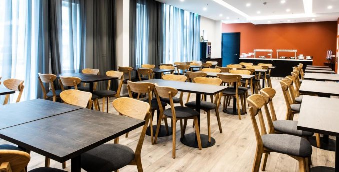 Restaurant bij hotel South Coast