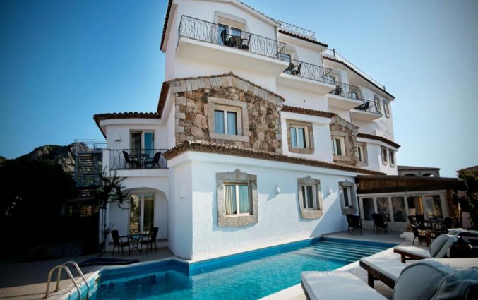 Zwembad Bij Hotel Dolce Vita