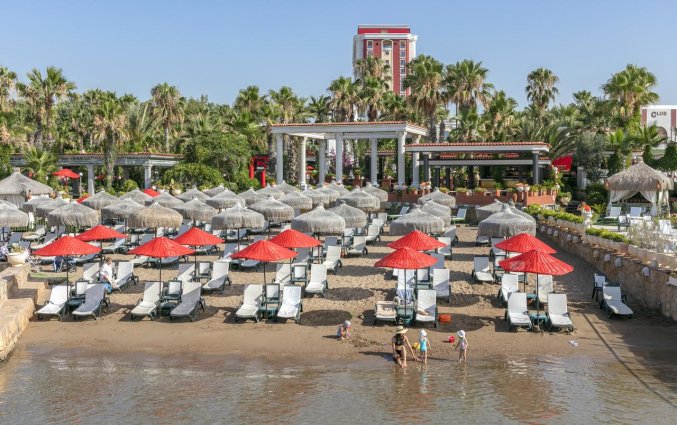 Strand van Club Sera in Antalya