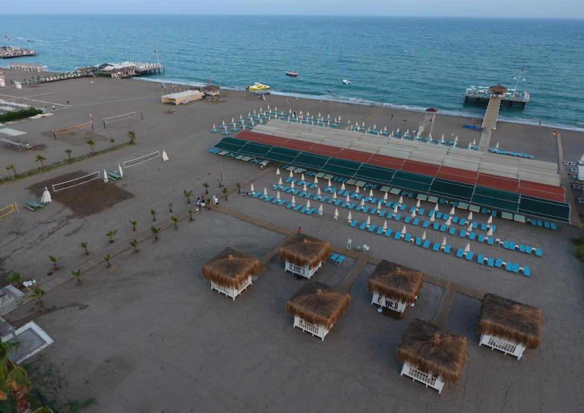 Strand Wyndham Garden Lara