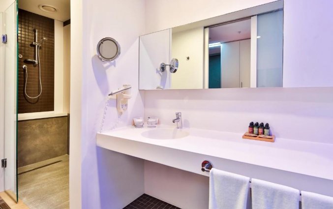 Badkamer van een tweepersoonskamer van Hotel Nirvana Cosmopolitan in Antalya