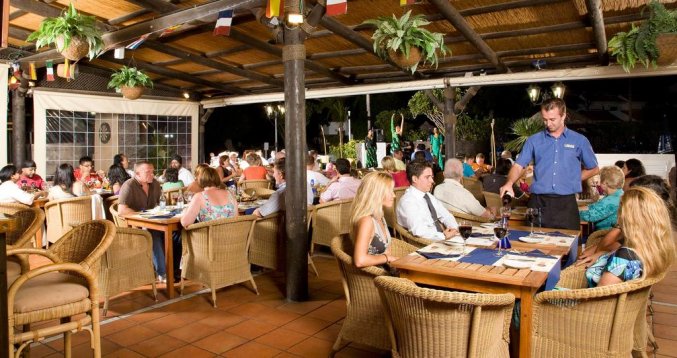 Terras van Appartementen CLC Sunningdale Village op Tenerife