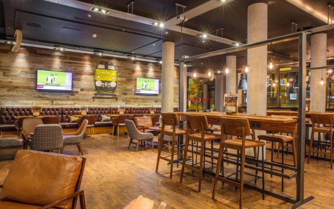 Restaurant van Hotel DoubleTree by Hilton Manchester Piccadilly