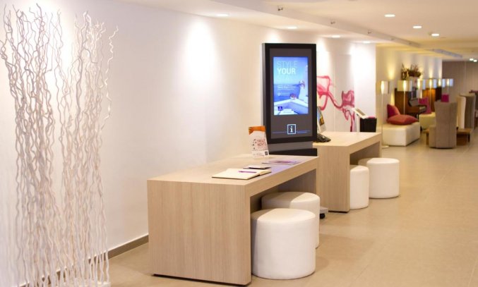 Receptie van Hotel ALEGRIA Mar Mediterrania aan de Costa Brava