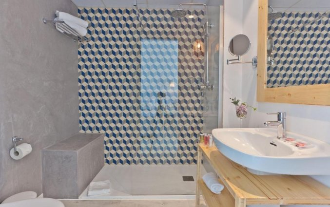 Badkamer van 30 Degrees - Hotel Pineda Splash Pineda de Mar