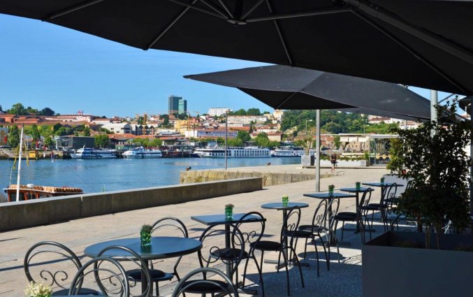 Terras van Hotel Pestana Vintage Porto