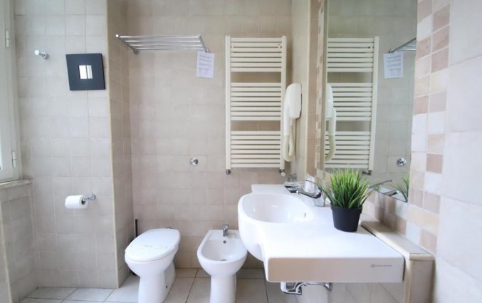 Badkamer bij Lathium Rome