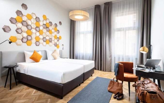 Tweepersoonskamer van The Three Corners Hotel Art Budapest