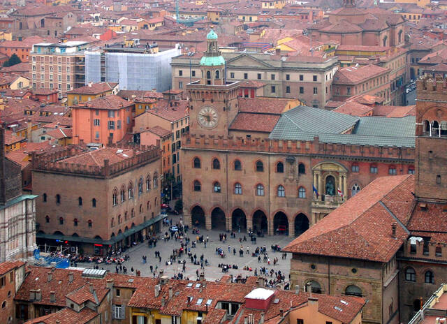 Onder de portici