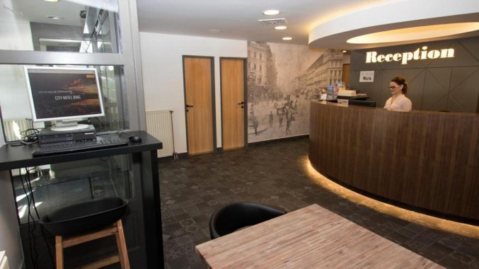 Receptie van City Hotel Ring Budapest