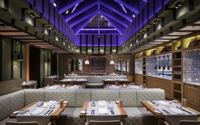 Restaurant van Hotel Cosmopolitan in Praag