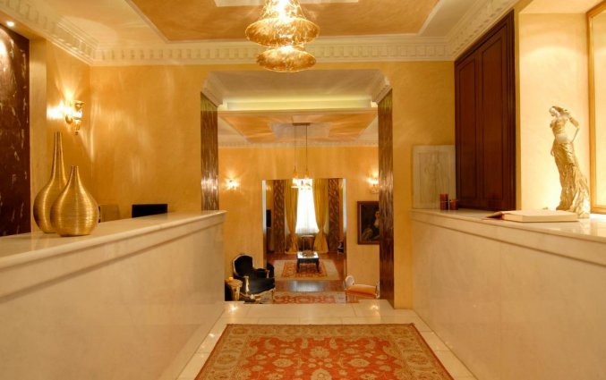 Gang van Acropolis Museum Boutique Hotel Athene