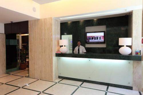 Receptie van Hotel Turim Restauradores in Lissabon