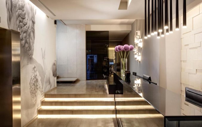 Entree en receptie van Hotel Glance in Florence