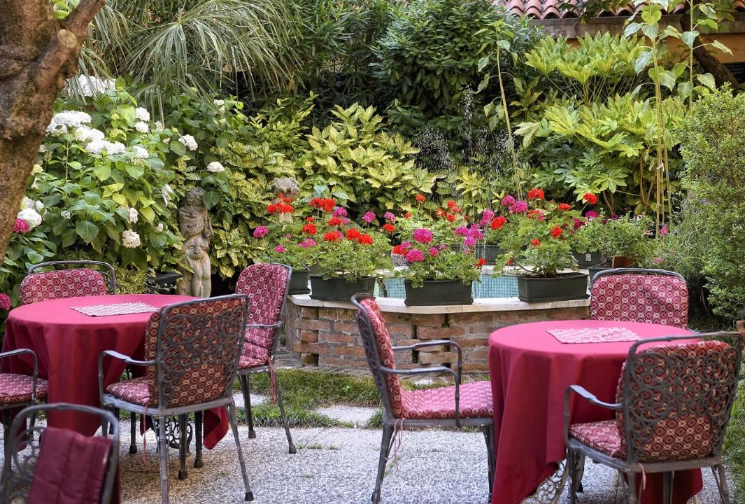 Terras van Hotel Amadeus in Venetië