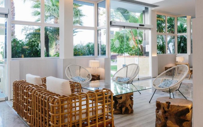 Lounge in ALUA MIAMI IBIZA