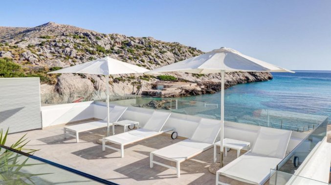 Zwembad van Hotel Hoposa Niu Mallorca