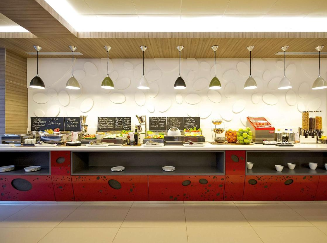 Ontbijtbuffet Hotel Mercure Roma Centro Colosseo