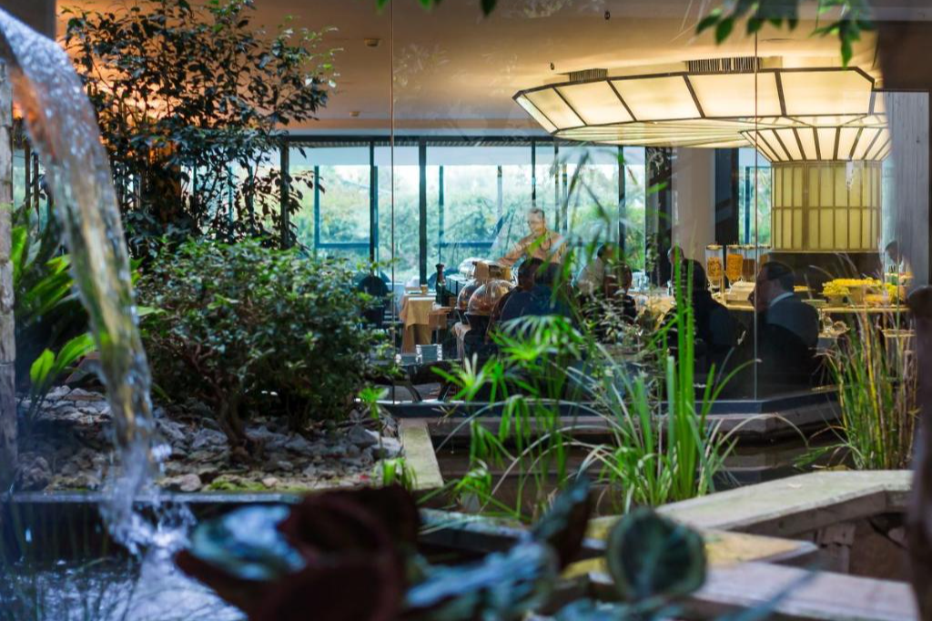 Waterval van Hotel The Nicolaus Bari