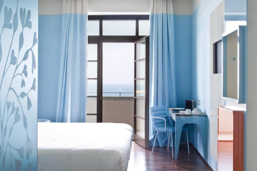 Tweepersoonskamer van hotel iH Grande Albergo Delle Nazioni