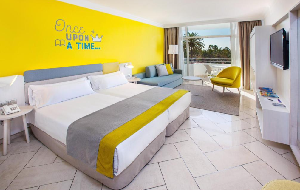 kamer lopesan abora catherina