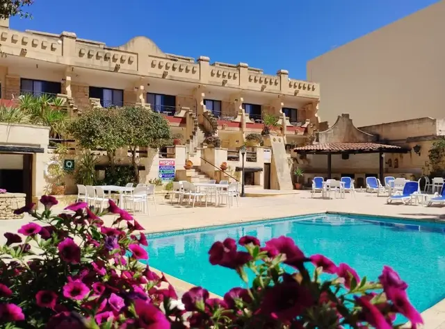 Cornucopia Hotel zwembad 