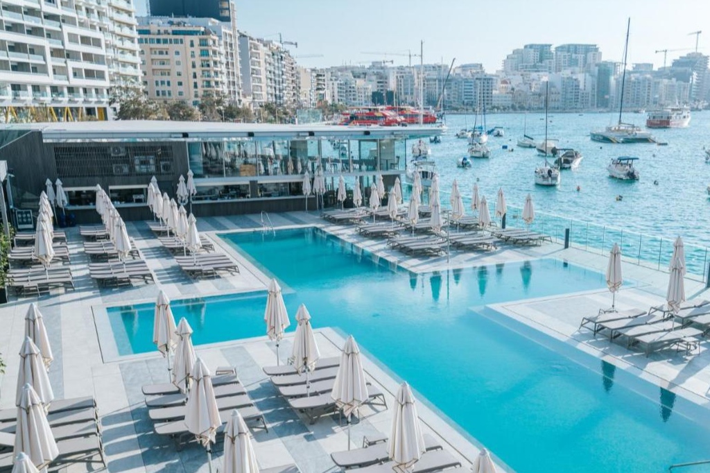 Azur Hotel by ST Hotels