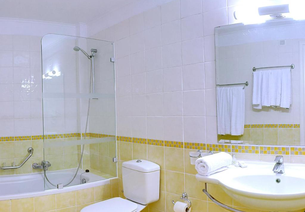 Helion Villas and Apartments