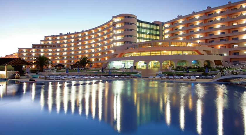 Buitenzwembad van Appartementen Paraiso Albufeira in Algarve