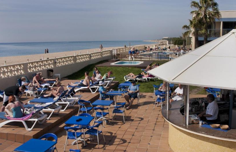 Amaraigua Adults Only