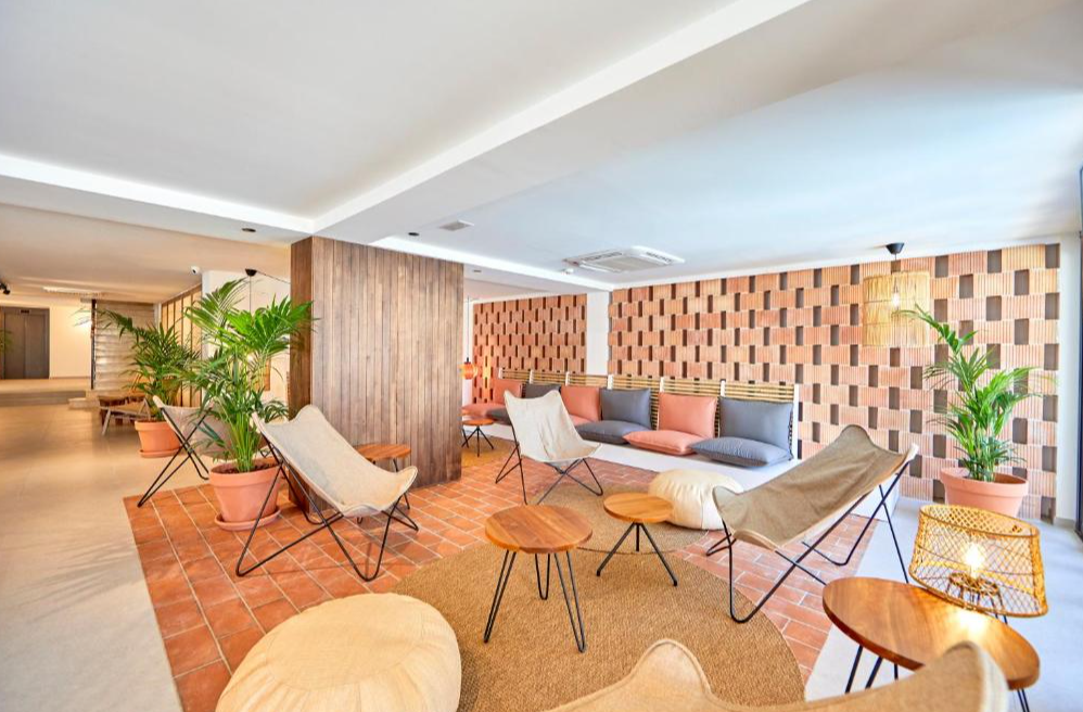 Lobby tent Capi Playa