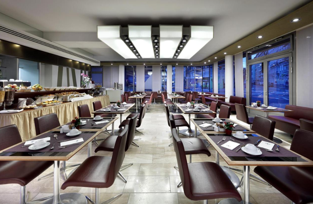 Eurostars Embassy