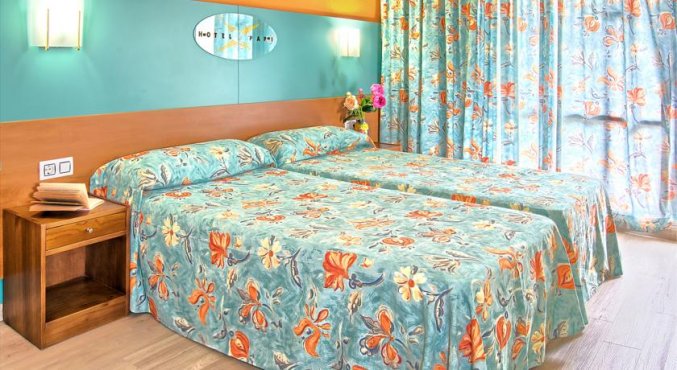 Kamer van Hotel Papi aan de Costa Brava